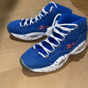 Reebok mid question size 8.5mens. Great shape
